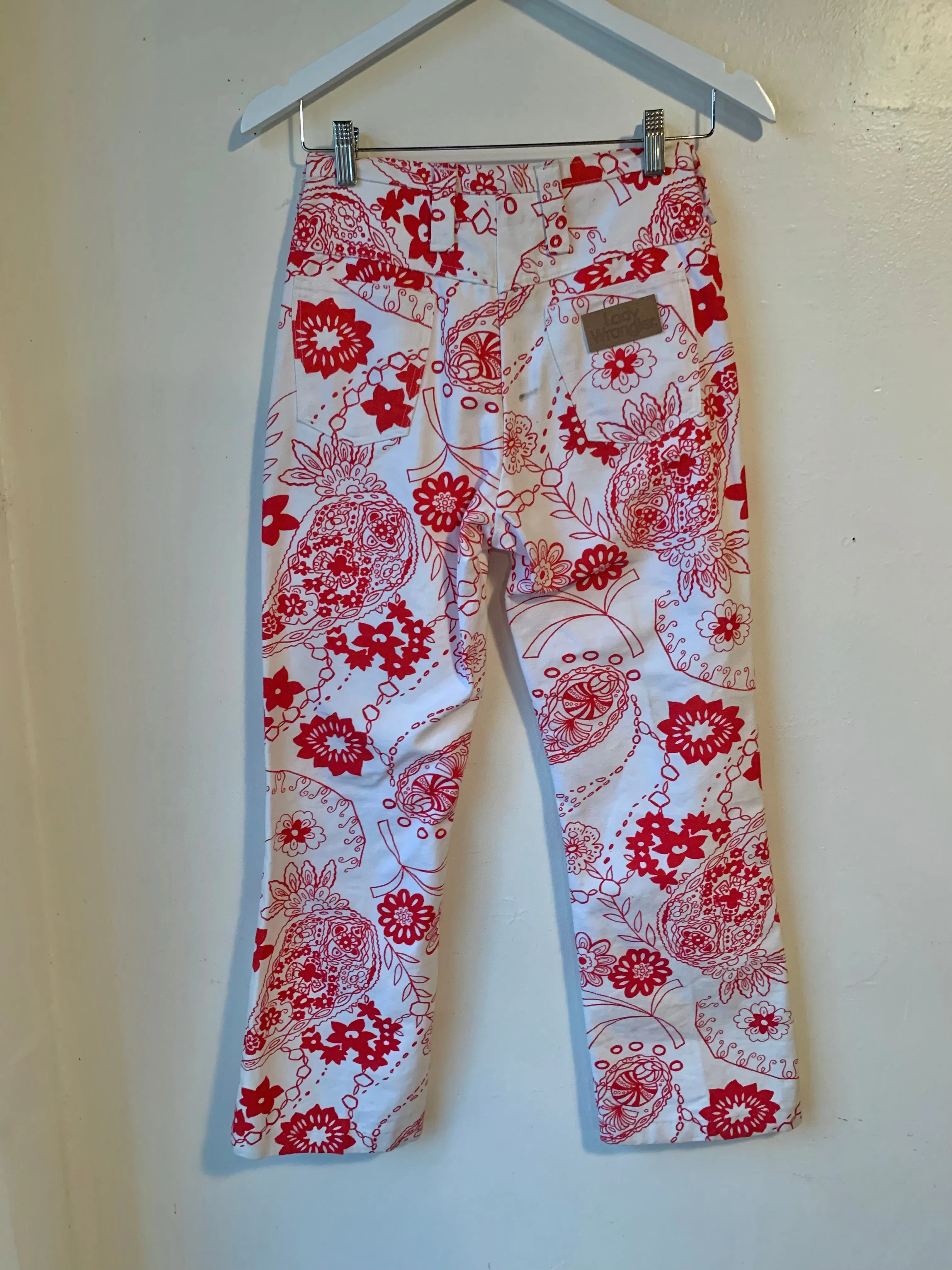 1960s Red & White Floral Grommet 2-pc Pantsuit (XS/S)