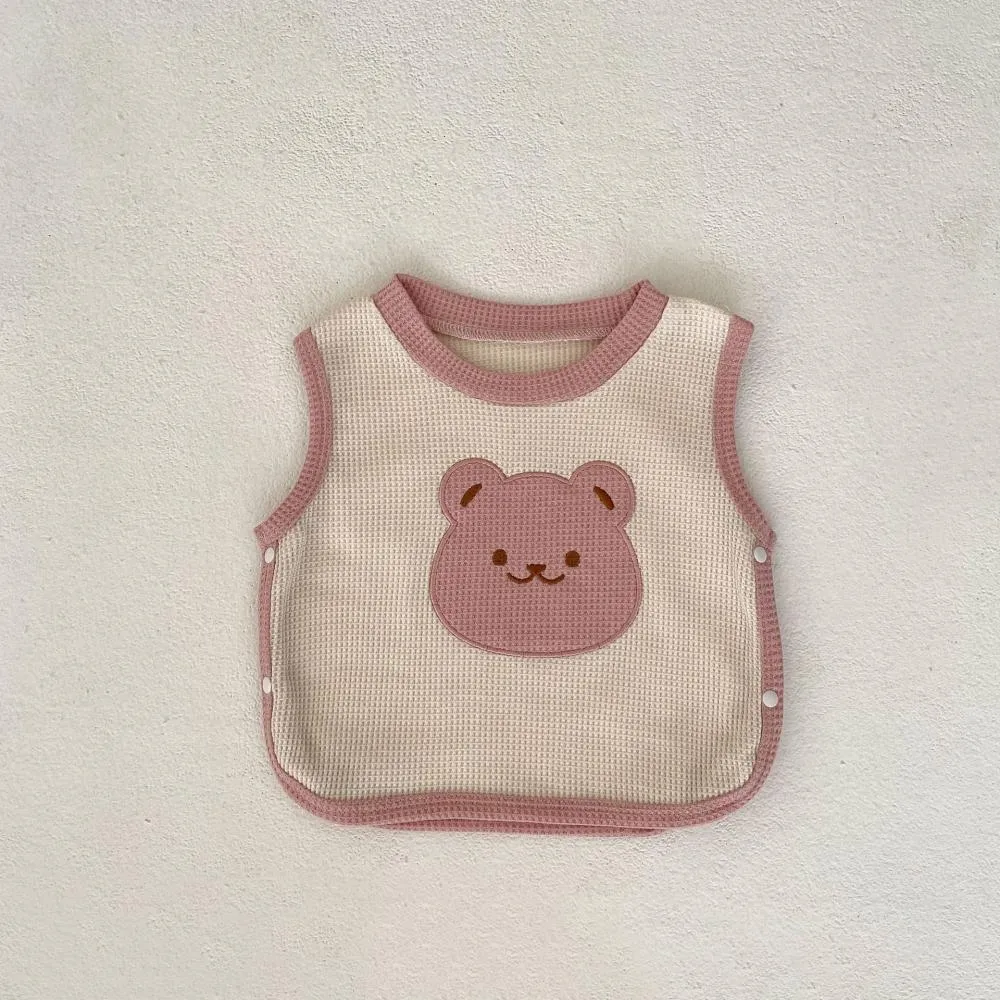 Autumn Baby Bear Head Embroidered Vest and Solid Bottom Shirt and Pit Striped Bottom Pants Cheap Baby Clothes Wholesale