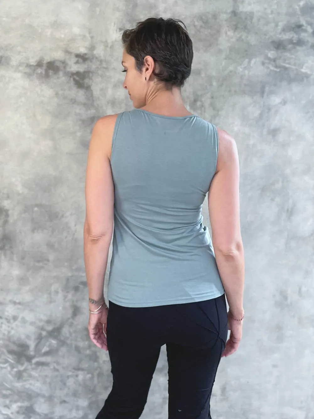 Boatneck Tank