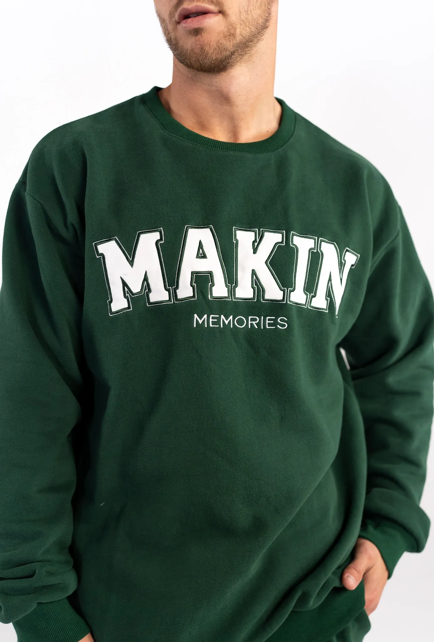 COLLEGE SWEATSHIRT IN GREEN