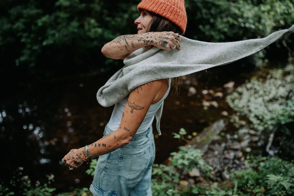 Hand-loomed Silver Laurette Shawl, Undyed Alpaca