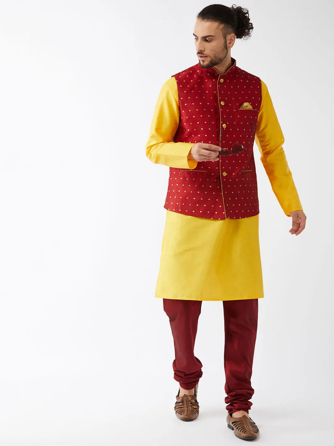 Jashvi Men's  Maroon Zari Weaved Jacket With Kurta Pyjama Set