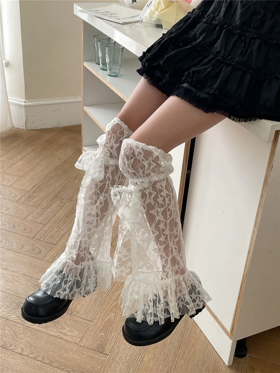 Lace stars leg warmers