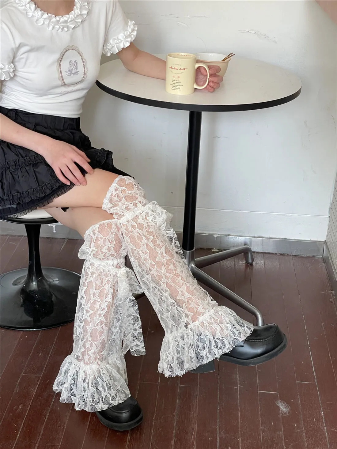 Lace stars leg warmers