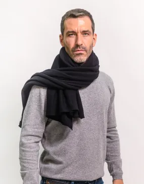 The Soft Cashmere Scarf in Black