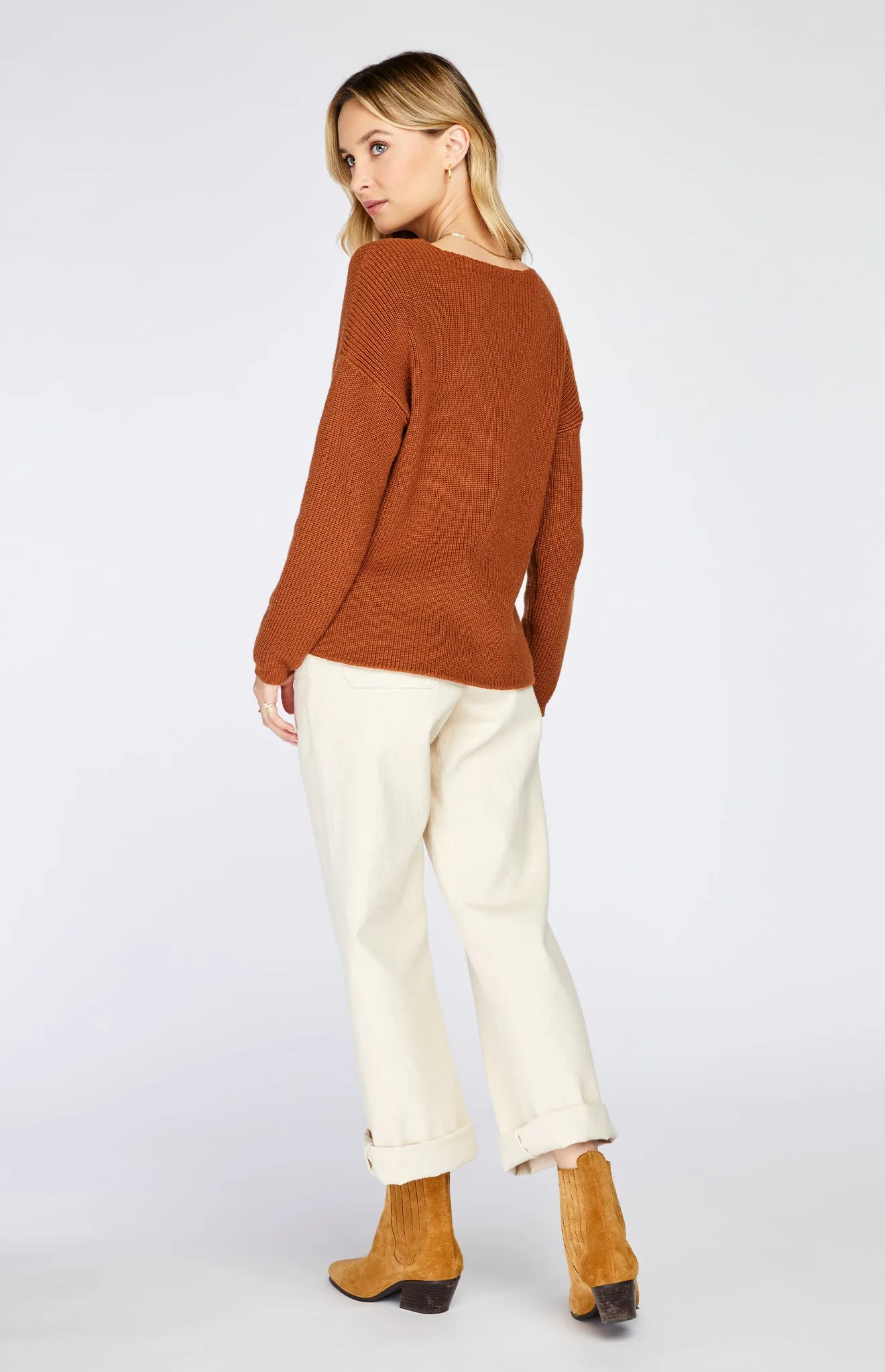 Tucker Pullover