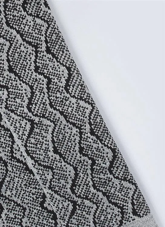 Women's Reptile Pattern Knitted Scarf